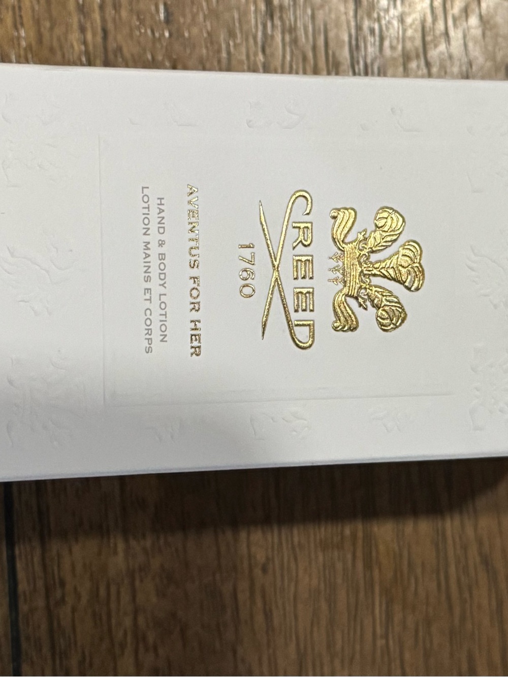 Creed Aventus for Her Hand & Body Lotion - White and Gold